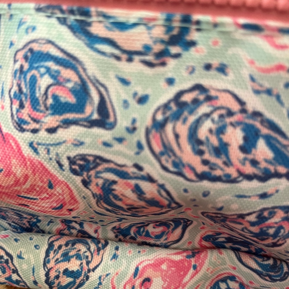 Simply Southern Belt Bag - Oyster Print in pink/blue, NWT - Picture 7 of 8